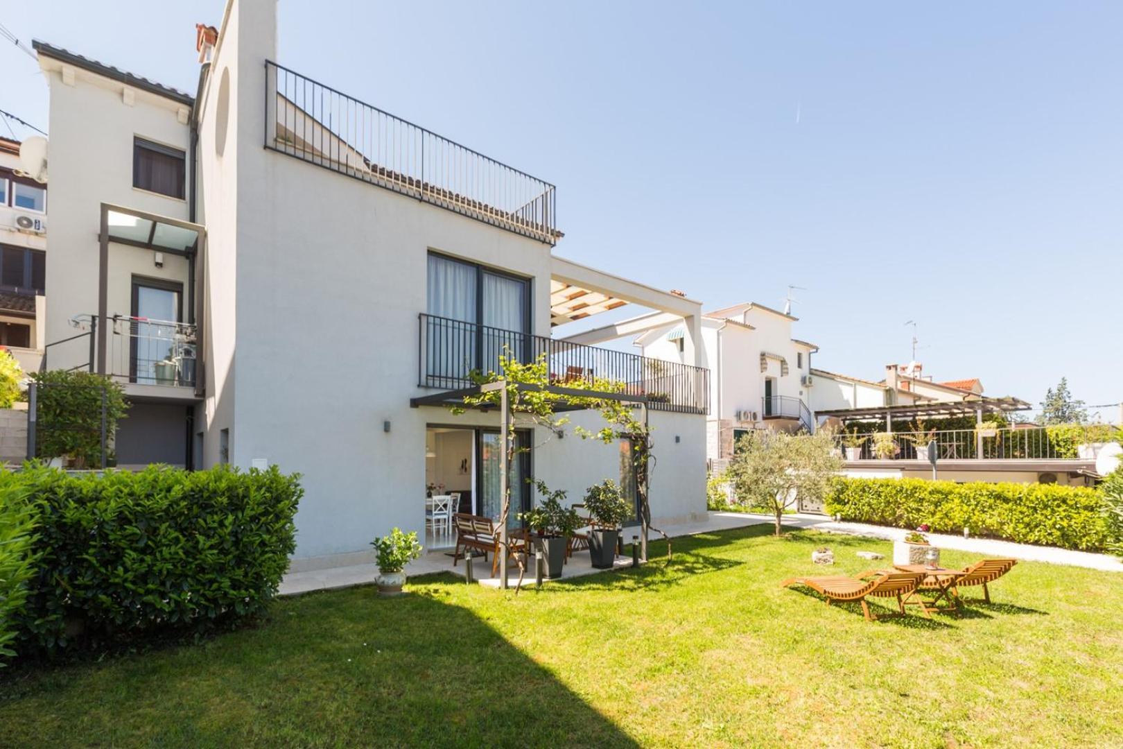 Riva Garden Exclusive Apartment Funtana Exterior photo